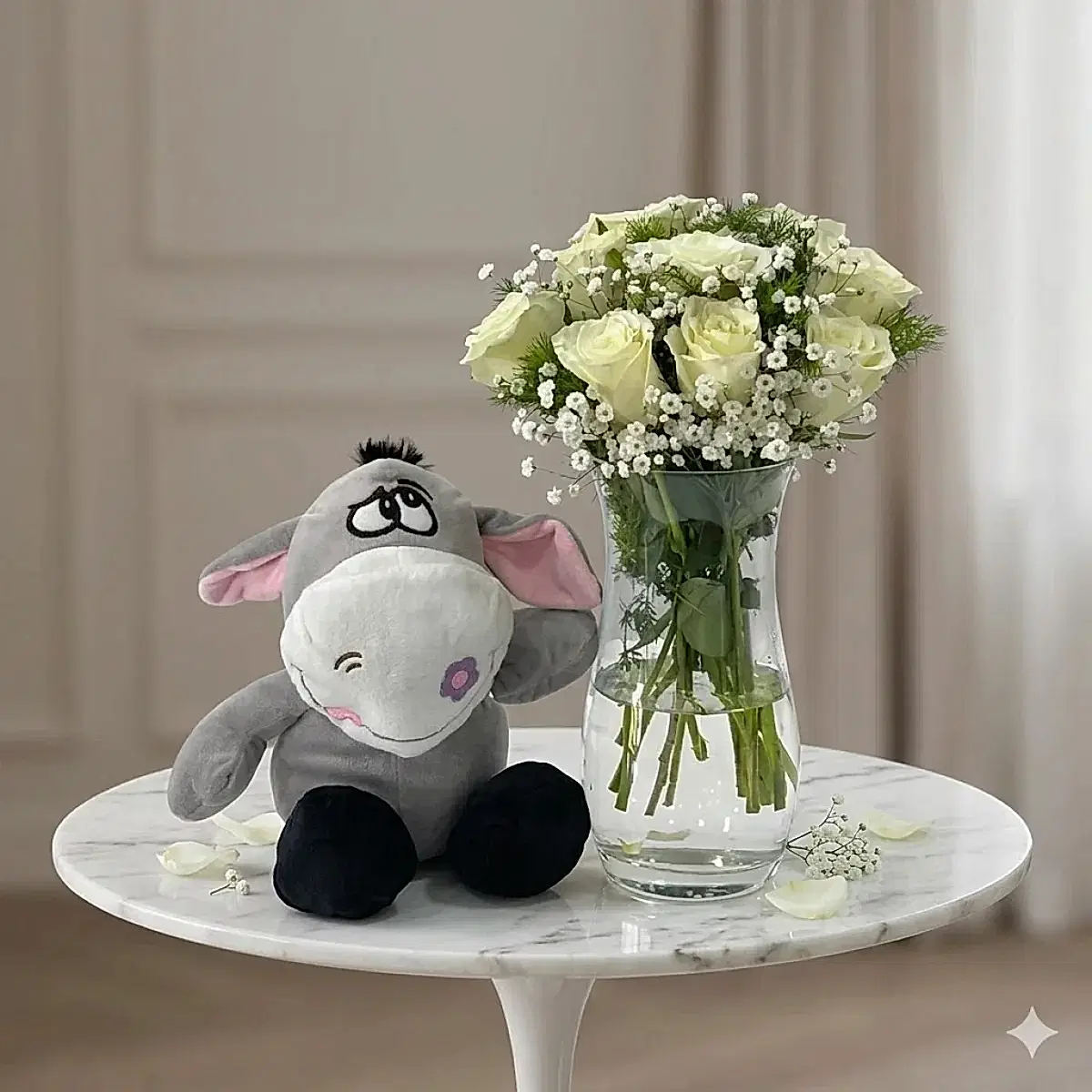 9 Adet Beyaz Gül Peluş Eşşek